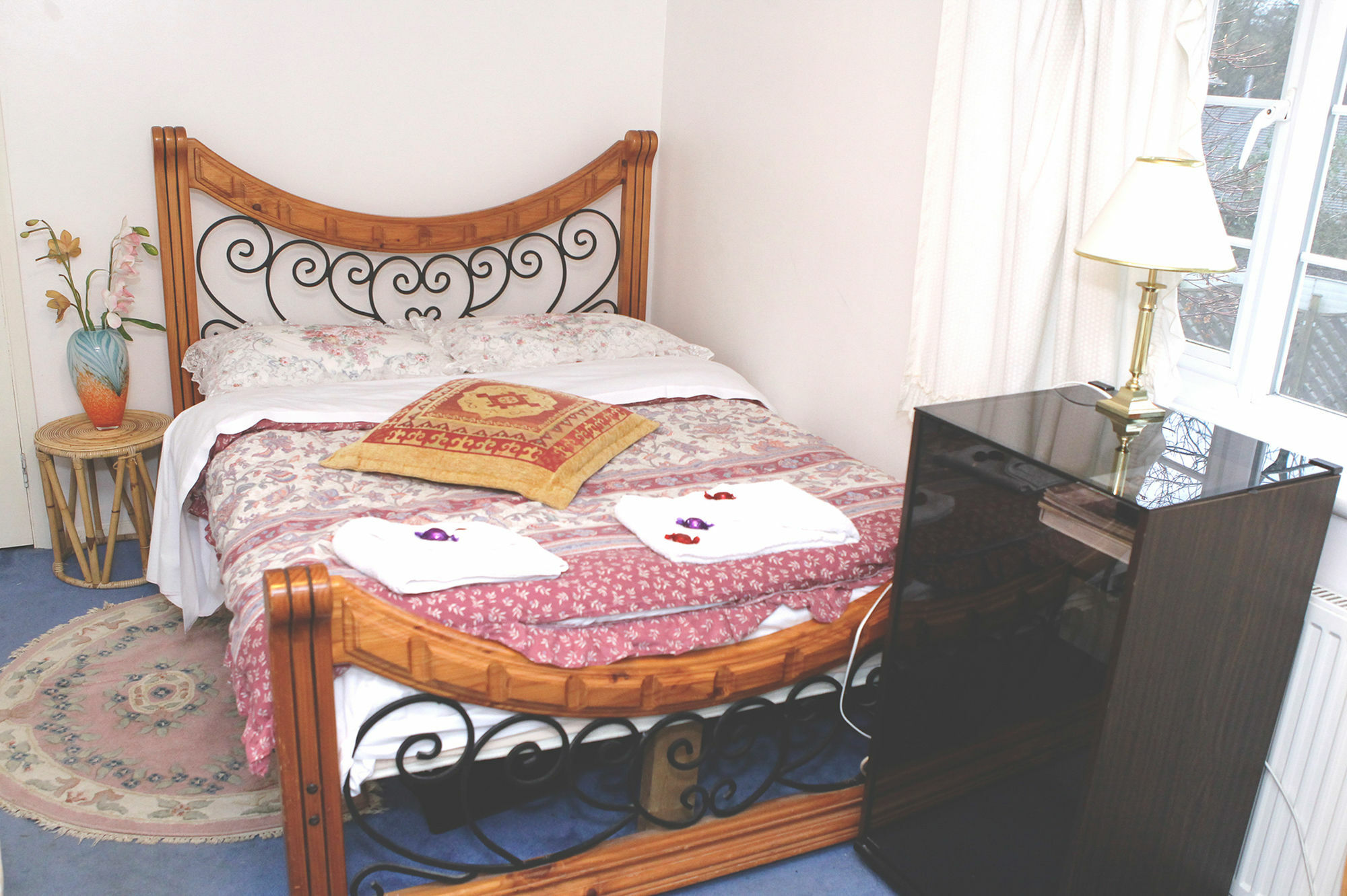 Da Vinci Guest House & Guest Parking, A Real Gem Κρόουλι Εξωτερικό φωτογραφία